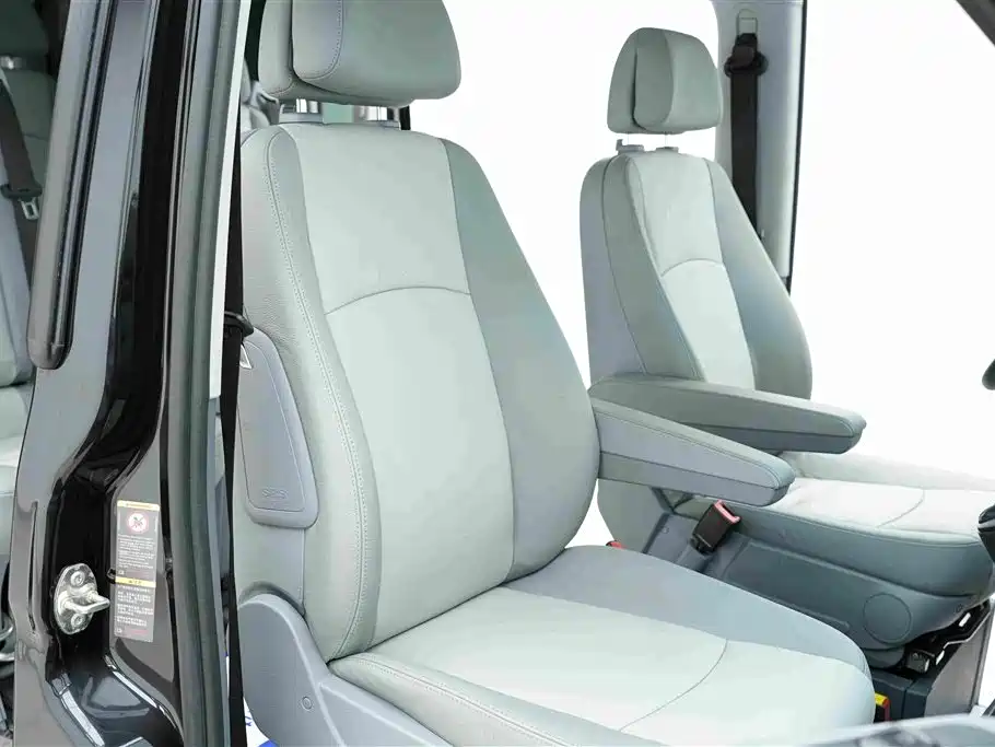Mercedes-Benz Viano — миниатюра 15