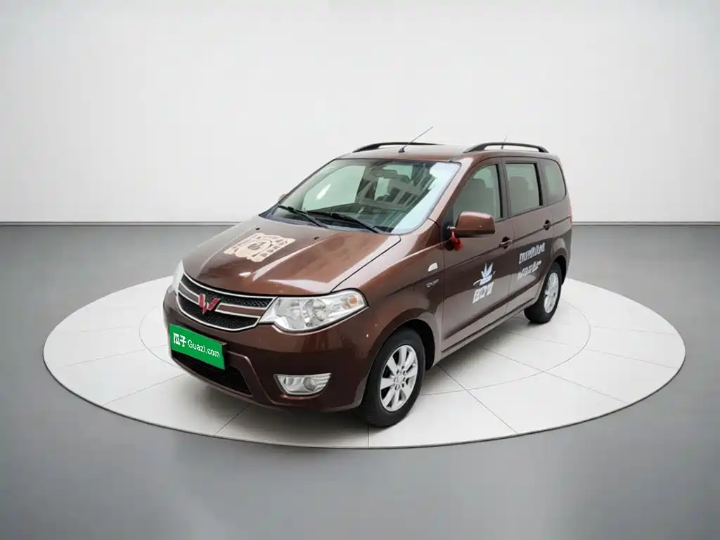 Wuling Hongguang — миниатюра 2