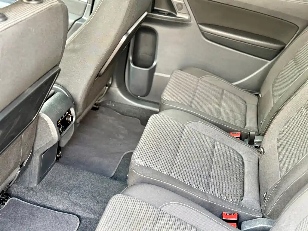 Volkswagen Sharan — миниатюра 15