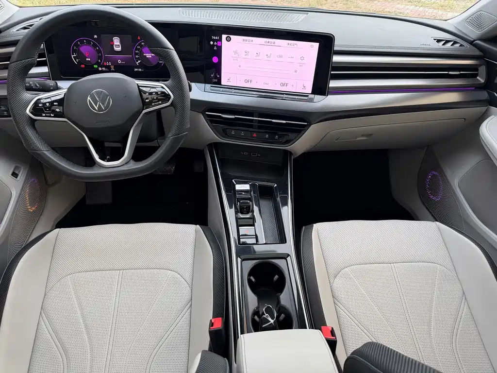 Volkswagen Lamando — миниатюра 10