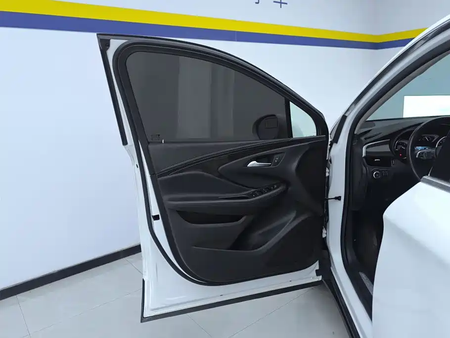 Buick Envision Plus — миниатюра 7