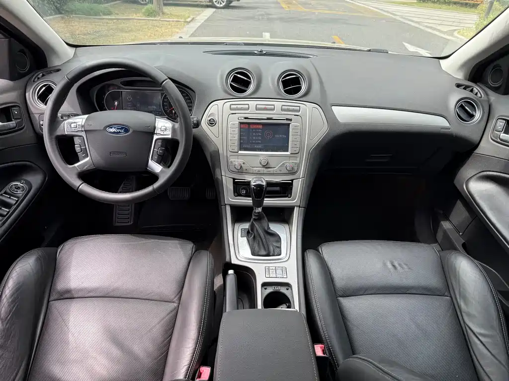 Ford Mondeo Zhisheng — миниатюра 5