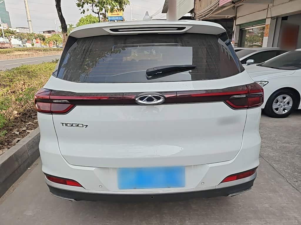 CHERY Tiggo 7 1.5 л 2023 г. Белый, пробег 34500 км