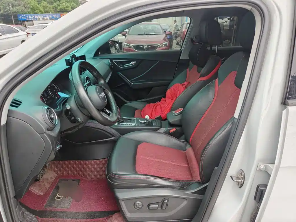Audi Q2L — миниатюра 15