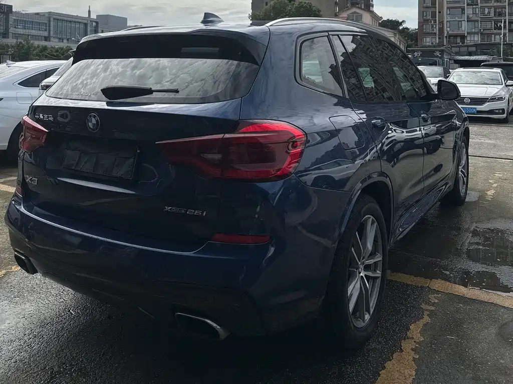 BMW X3 — миниатюра 8