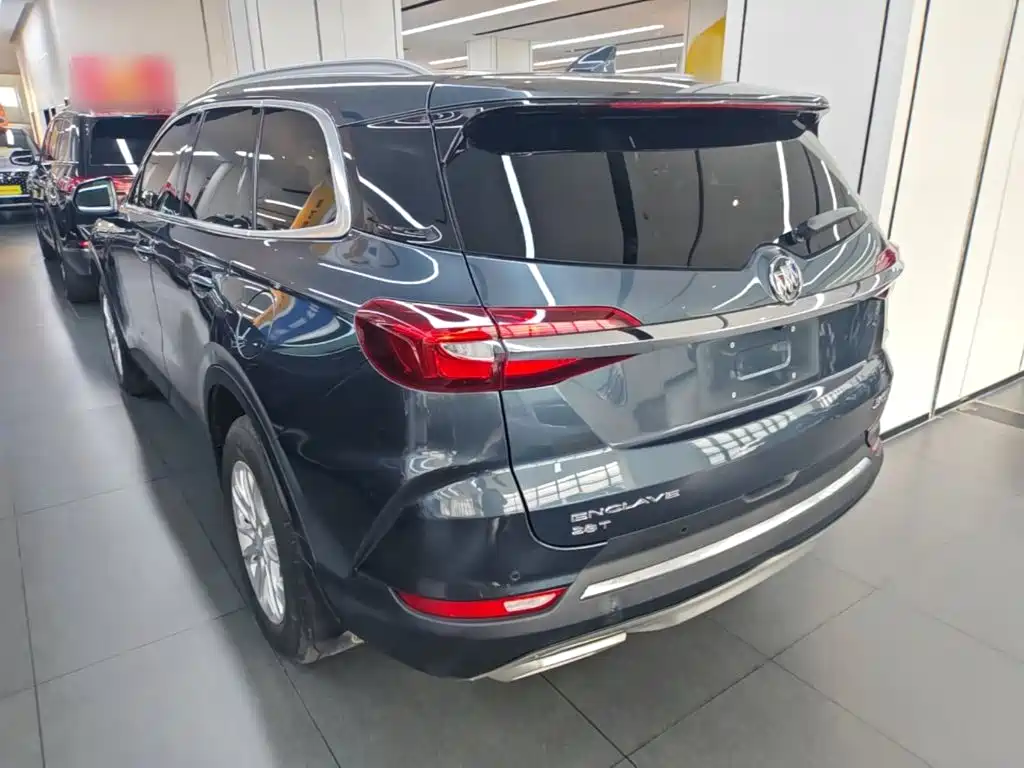 Buick Enclave — миниатюра 5