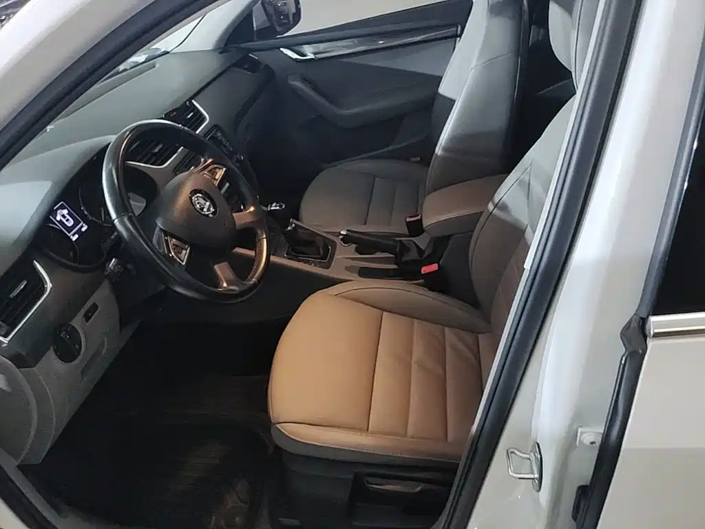 Skoda Octavia — миниатюра 15