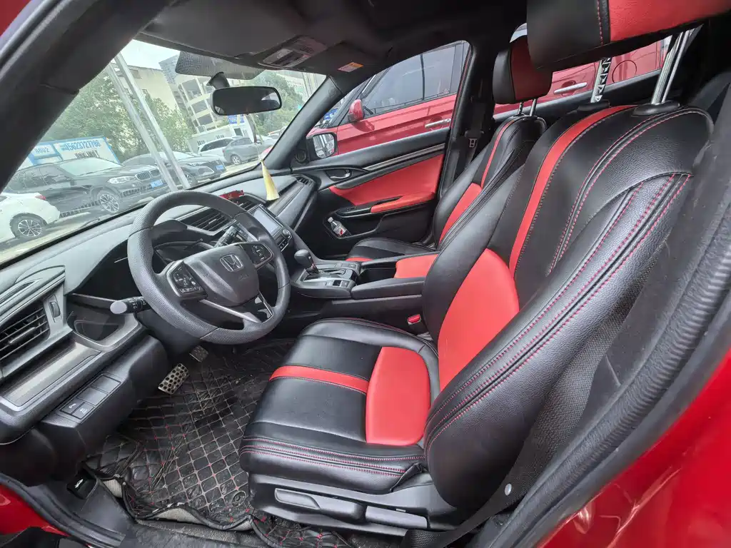 Honda Civic — миниатюра 7