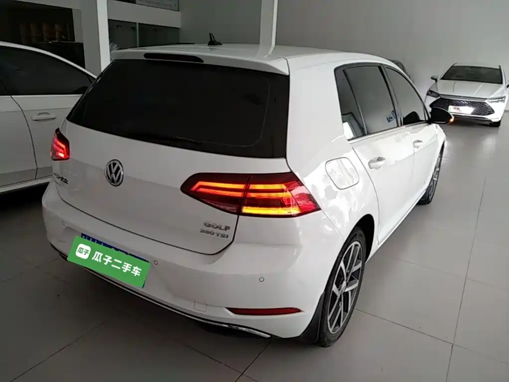 Volkswagen Golf — миниатюра 7