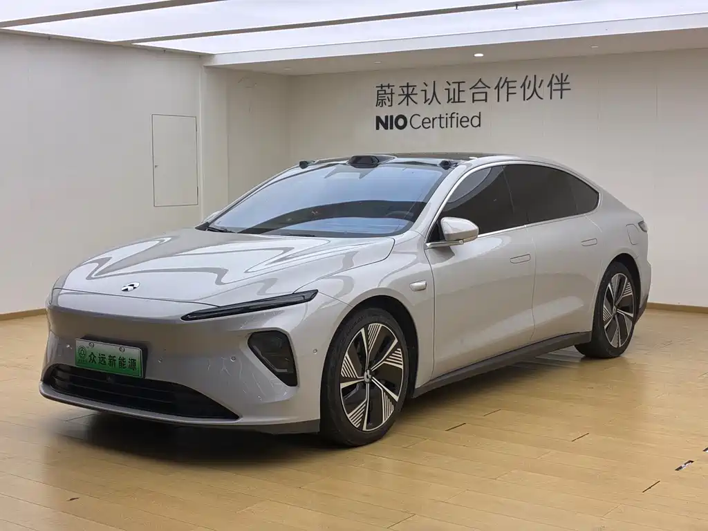 NIO ET7