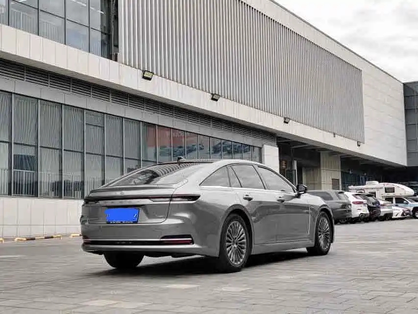 Toyota Crown (Import) — миниатюра 12