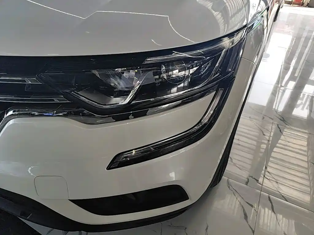 Renault Koleos — миниатюра 24
