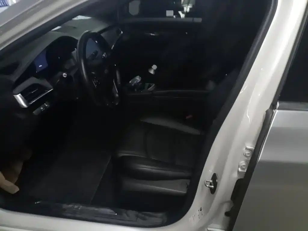 Cadillac CT6 — миниатюра 15