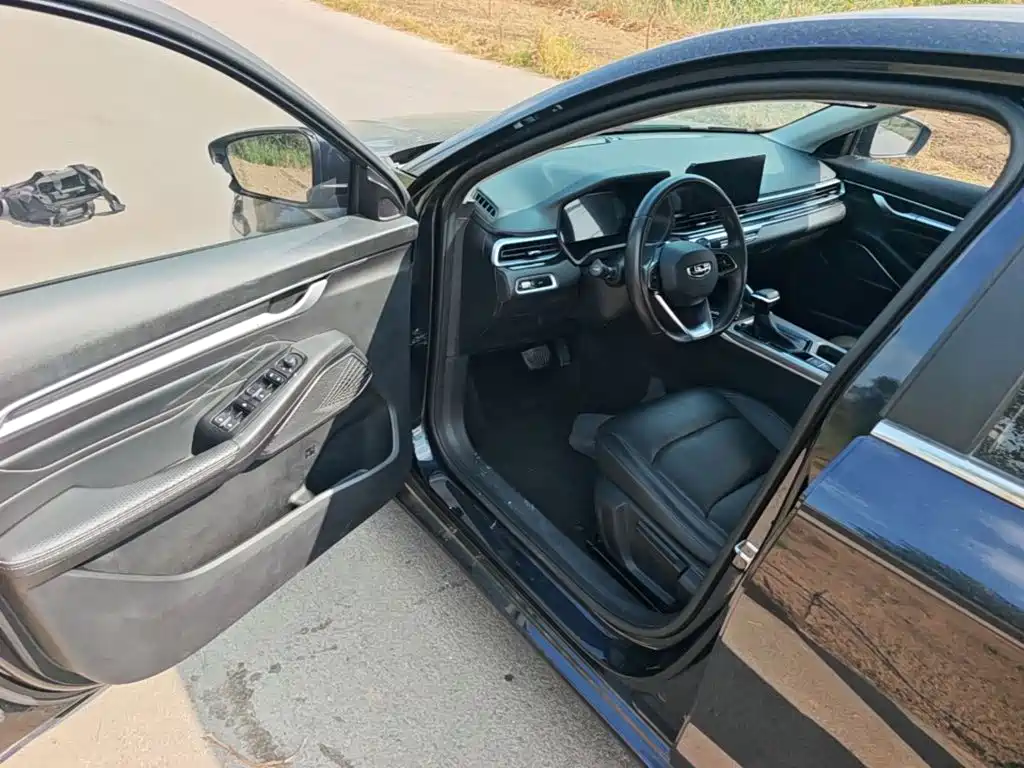 Geely Emgrand — миниатюра 16