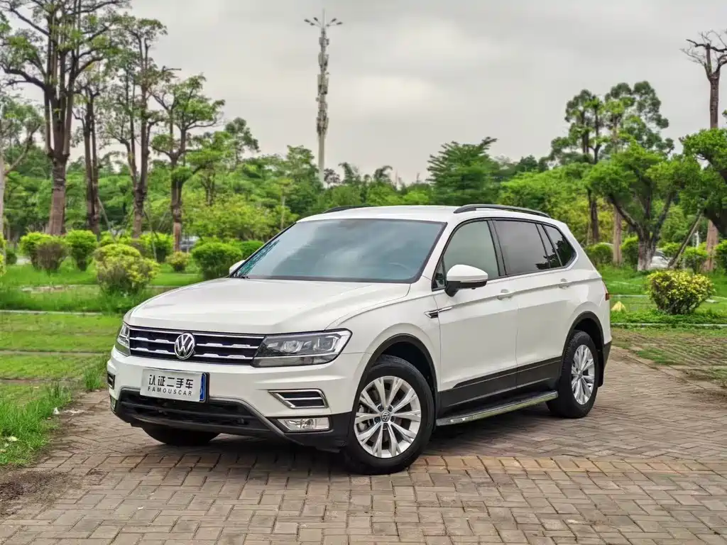 Купить Volkswagen Tiguan L