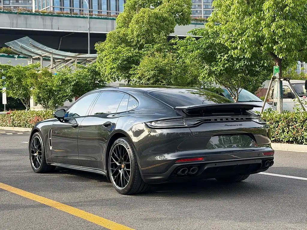 Porsche Panamera 2023 Panamera 4 Executive 2.9T