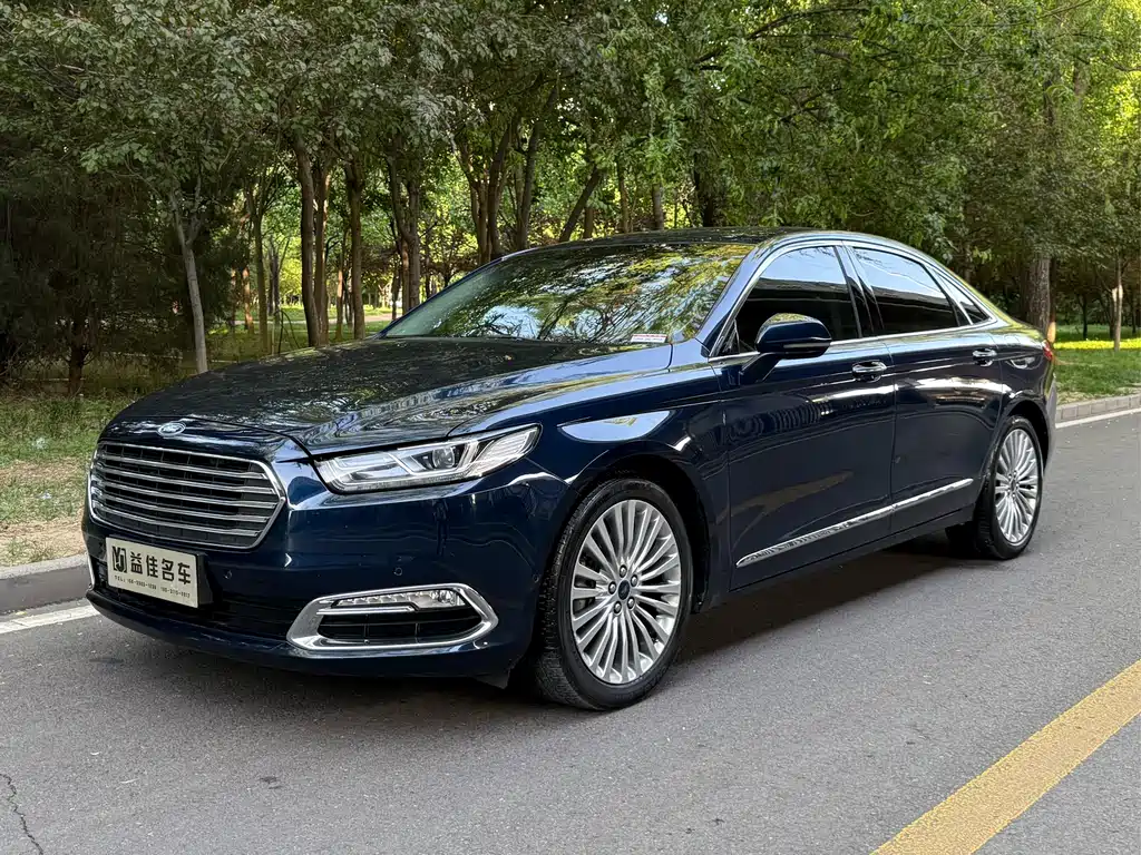 Ford Taurus 2016