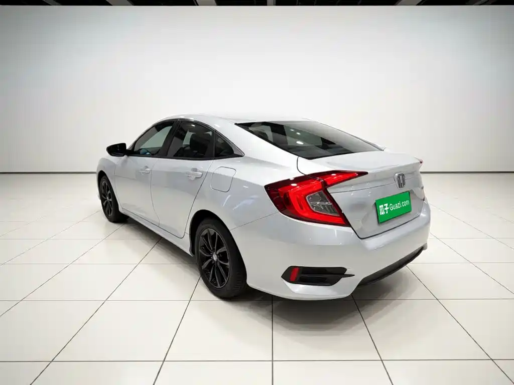 Honda Civic 2019 180TURBO CVT VI