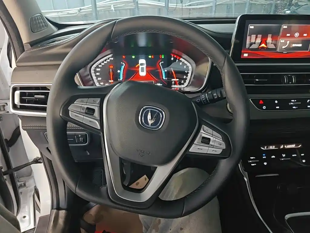 Changan CS75 — миниатюра 11