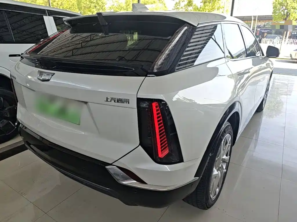 Cadillac IQ — миниатюра 7