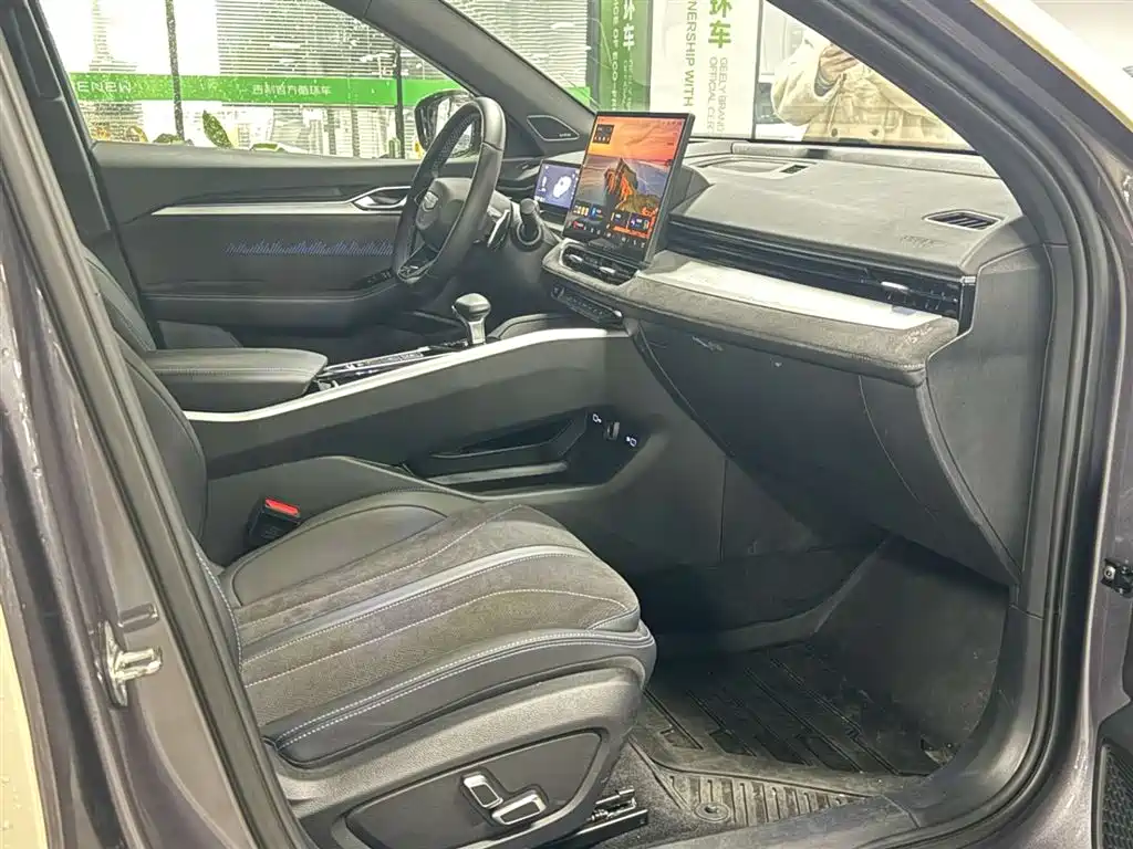Geely Preface 2025 2.0TD