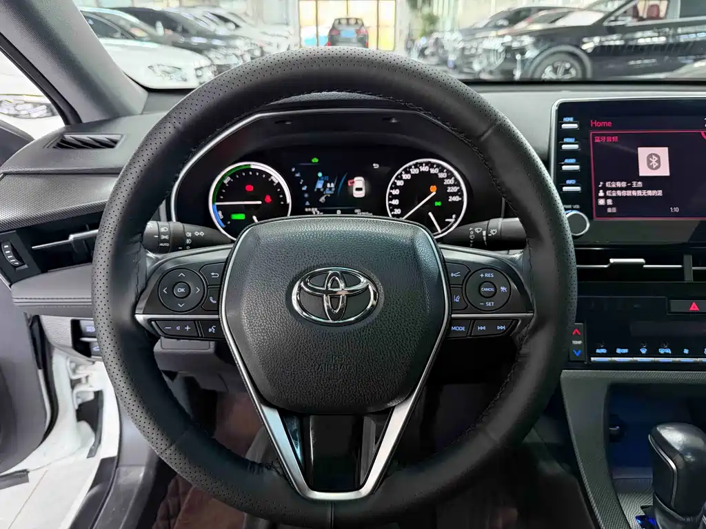 Toyota Avalon — миниатюра 11