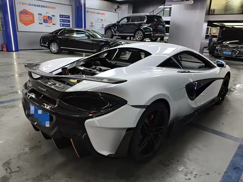 McLaren 540C 2015 3.8T Coupe