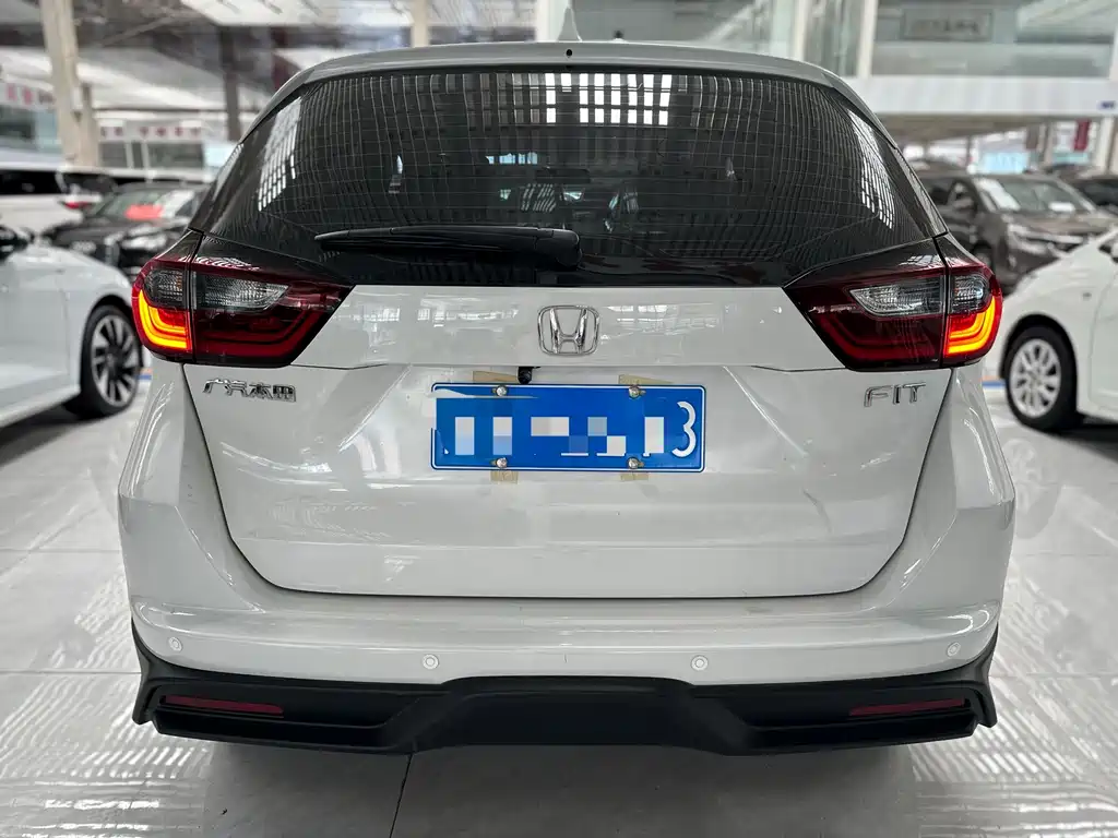 Honda Fit — миниатюра 15