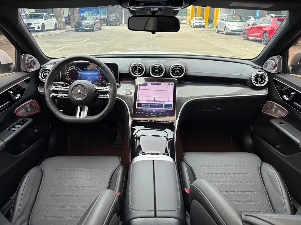 Mercedes-Benz C-Class — миниатюра 9