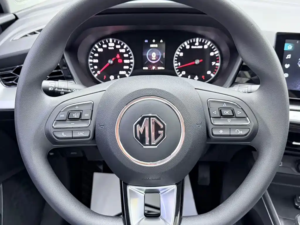 MG MG5 — миниатюра 13
