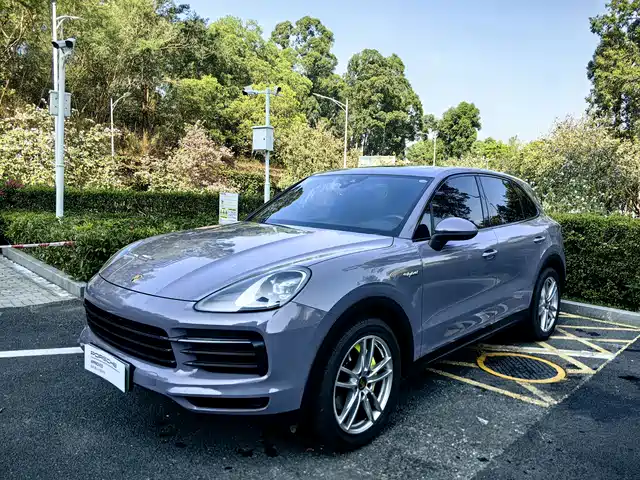 PORSCHE CAYENNE NEW ENERGY 2022