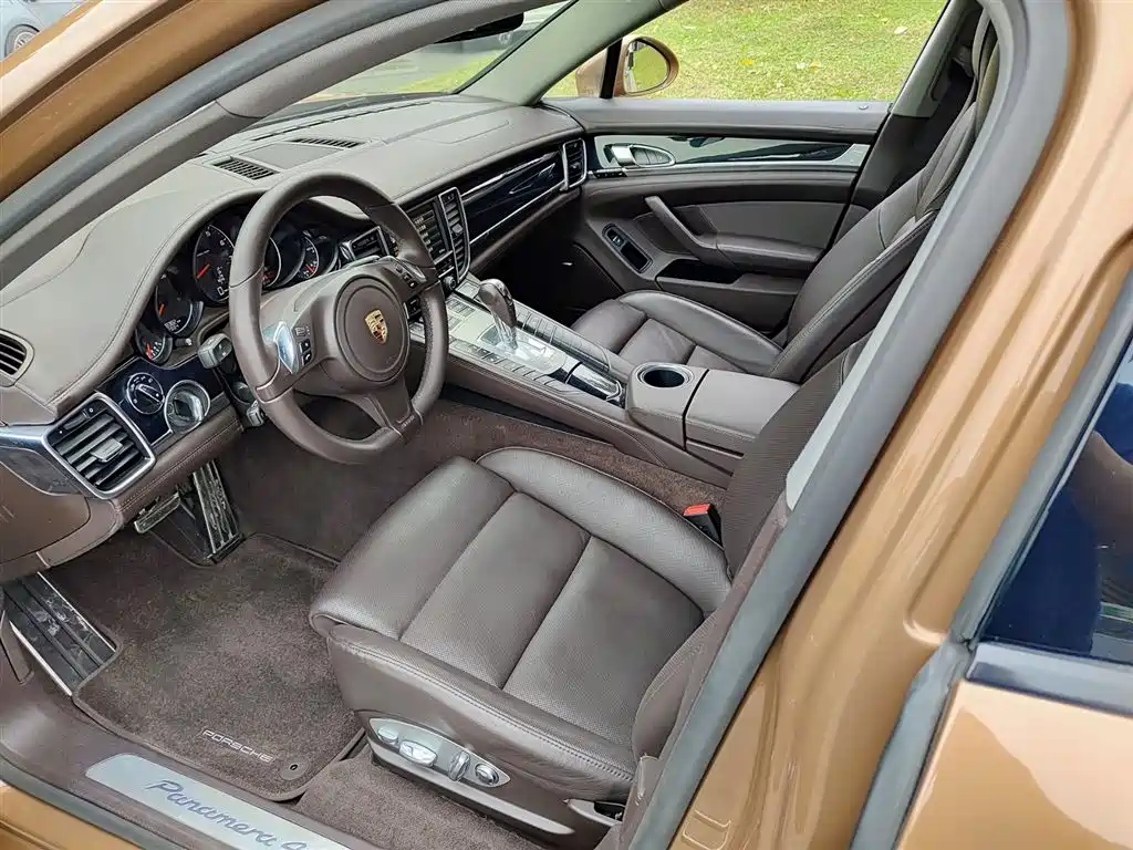 Porsche Panamera 2014 Panamera 3.0T