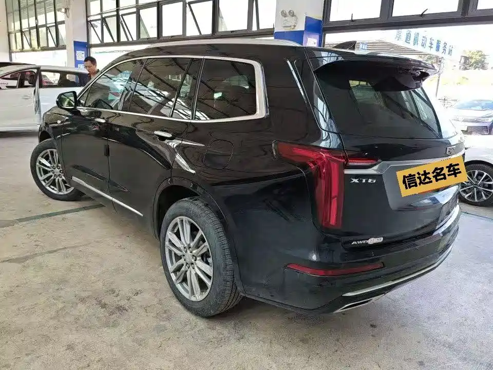 Cadillac XT6 — миниатюра 5