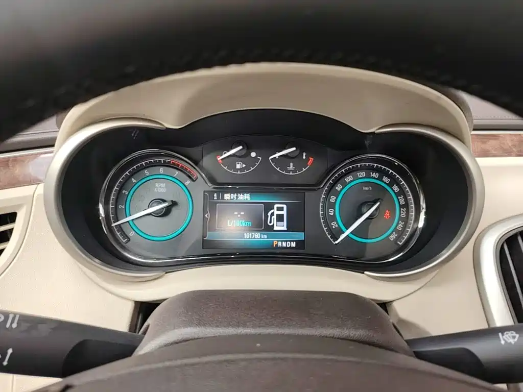 Buick LaCrosse — миниатюра 12