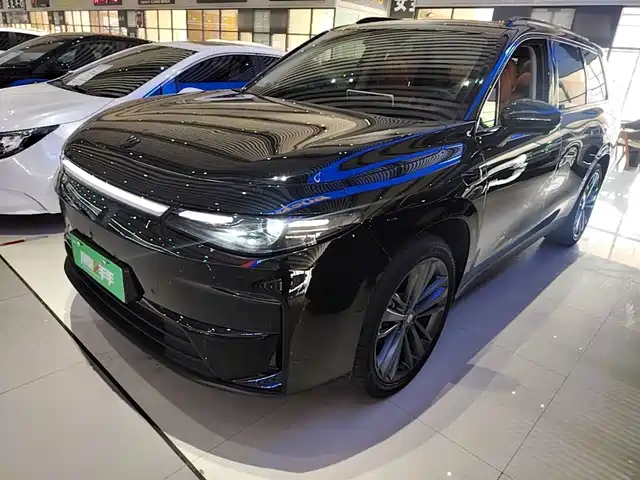 2025 Leapmotor C16
