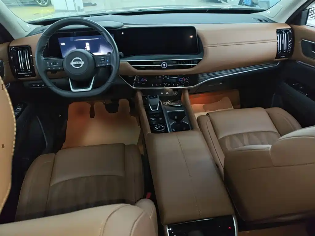 Nissan Teramont — миниатюра 10