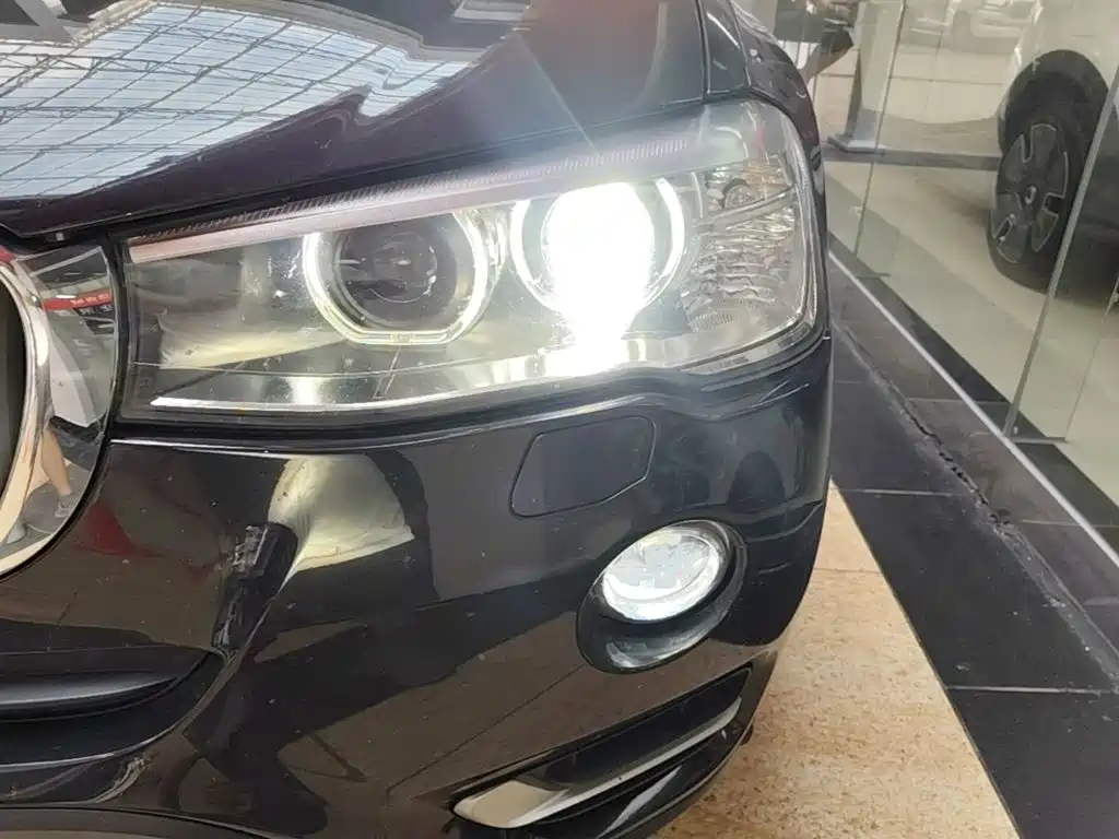 BMW X3 (Import) — миниатюра 24