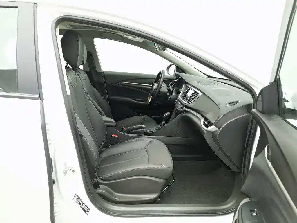Buick Excelle — миниатюра 23