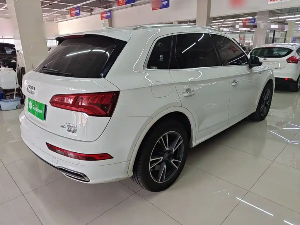 Audi Q5L — миниатюра 7