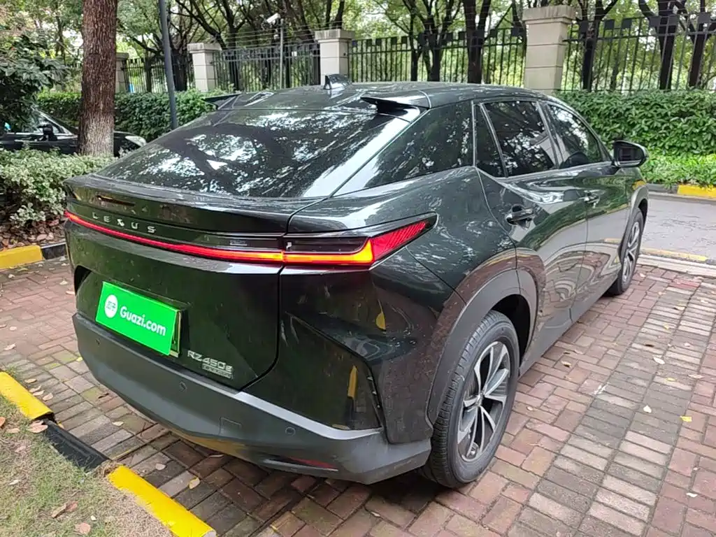 Lexus RZ — миниатюра 7