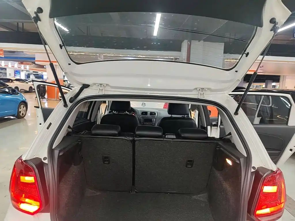 Volkswagen Polo — миниатюра 19