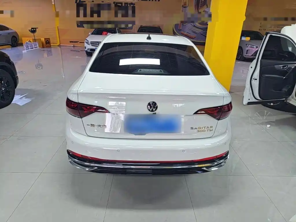 Volkswagen Sagitar — миниатюра 4