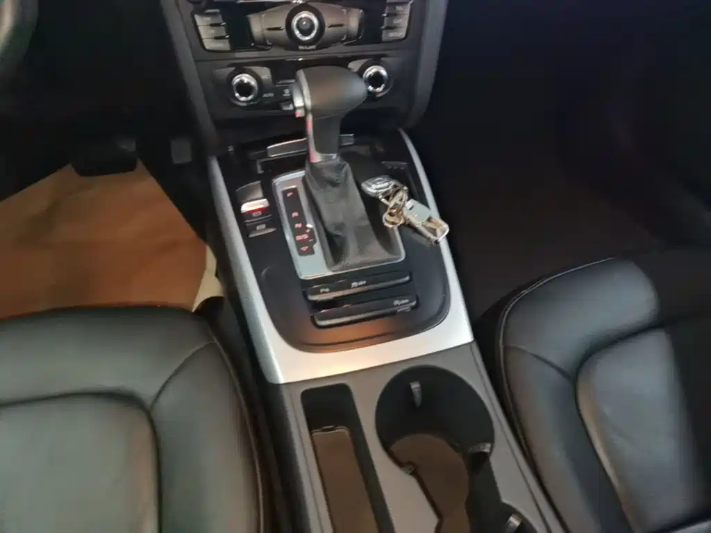 Audi A4L — миниатюра 14