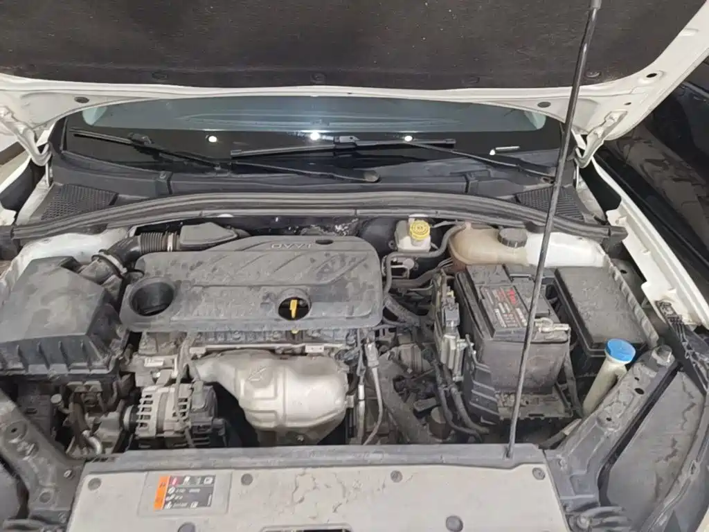 Roewe i5 — миниатюра 20