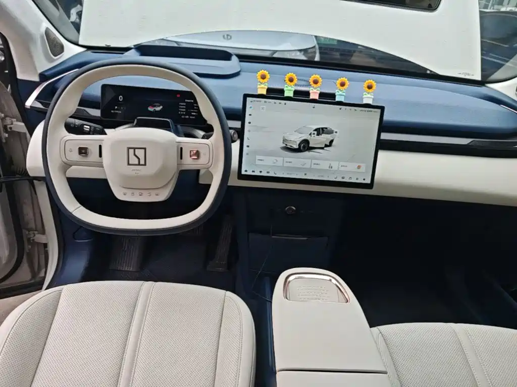 Zeekr X 2025 мест