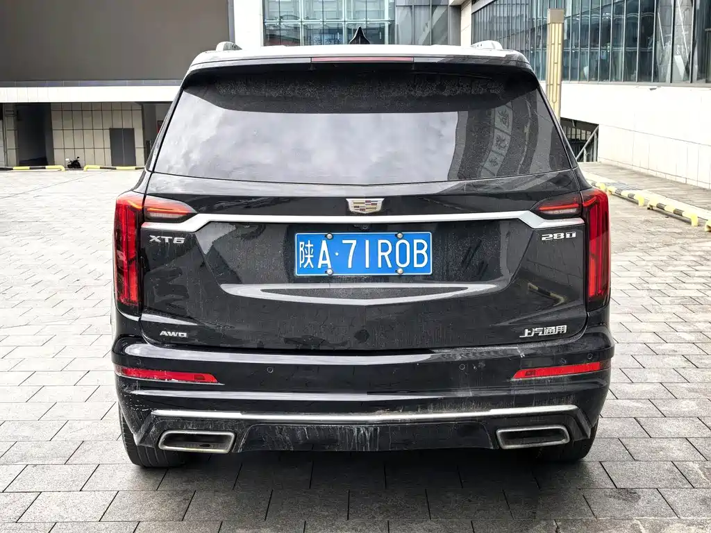 Cadillac XT6 — миниатюра 5