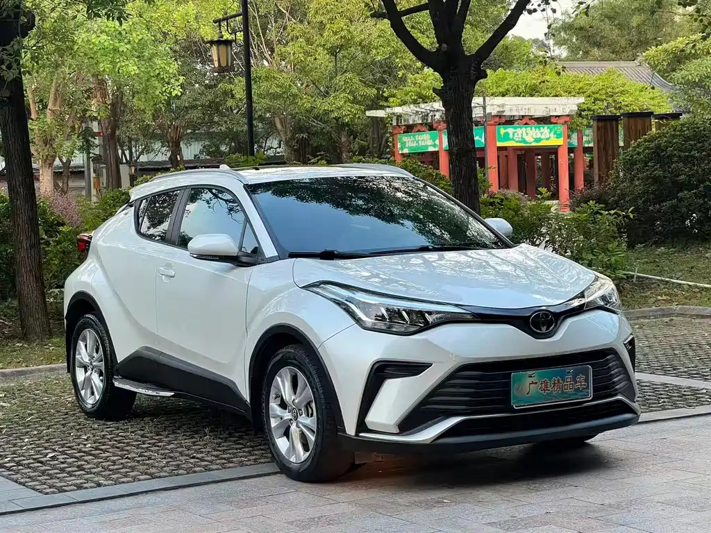 Toyota IZOA — миниатюра 3