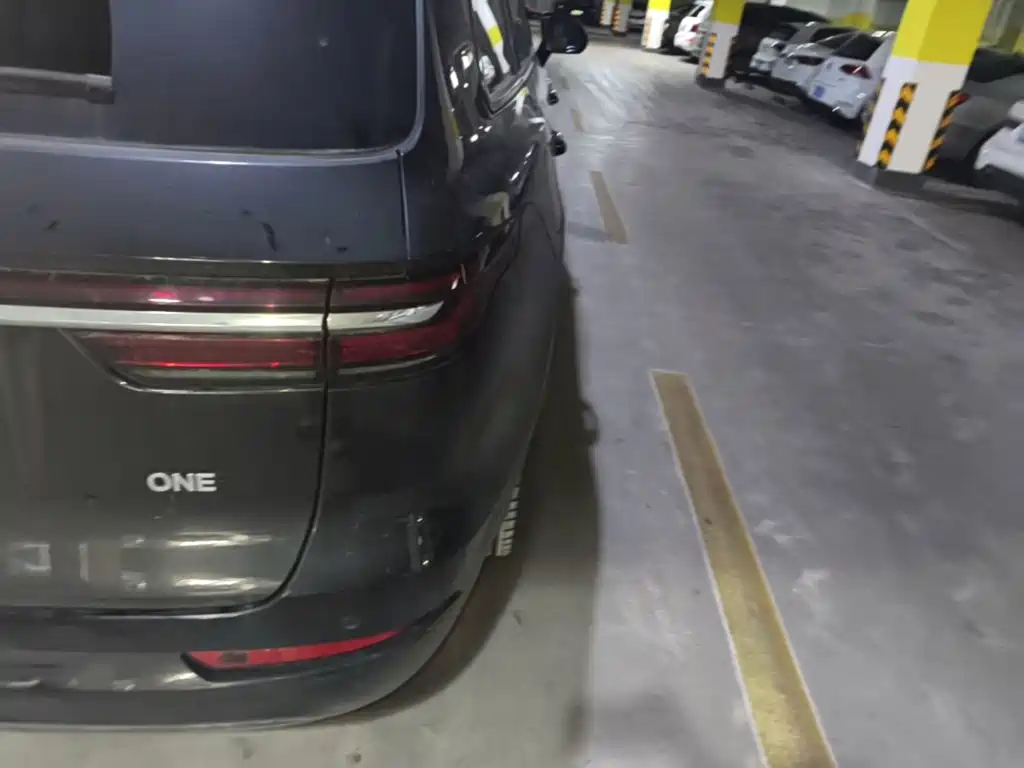 Li Auto Li ONE — миниатюра 8