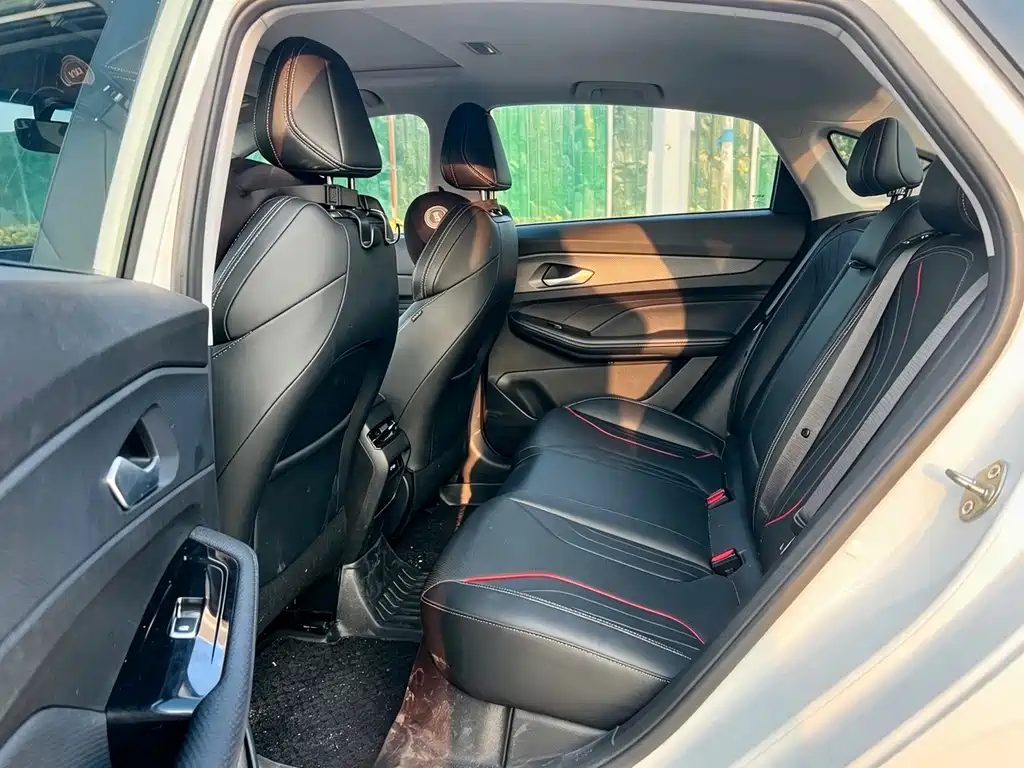 Geely Binrui — миниатюра 8