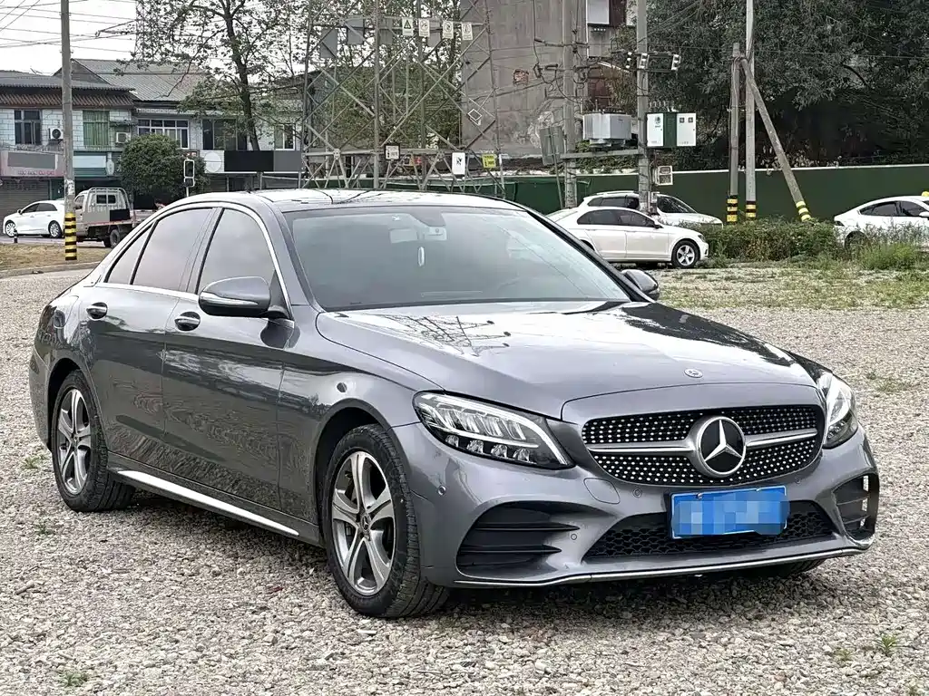Mercedes-Benz C-Class — миниатюра 3